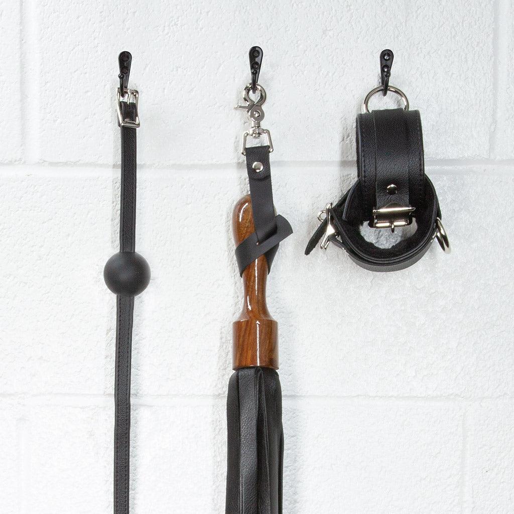 Sissoo Rosewood Short Round Handle Leather Flogger